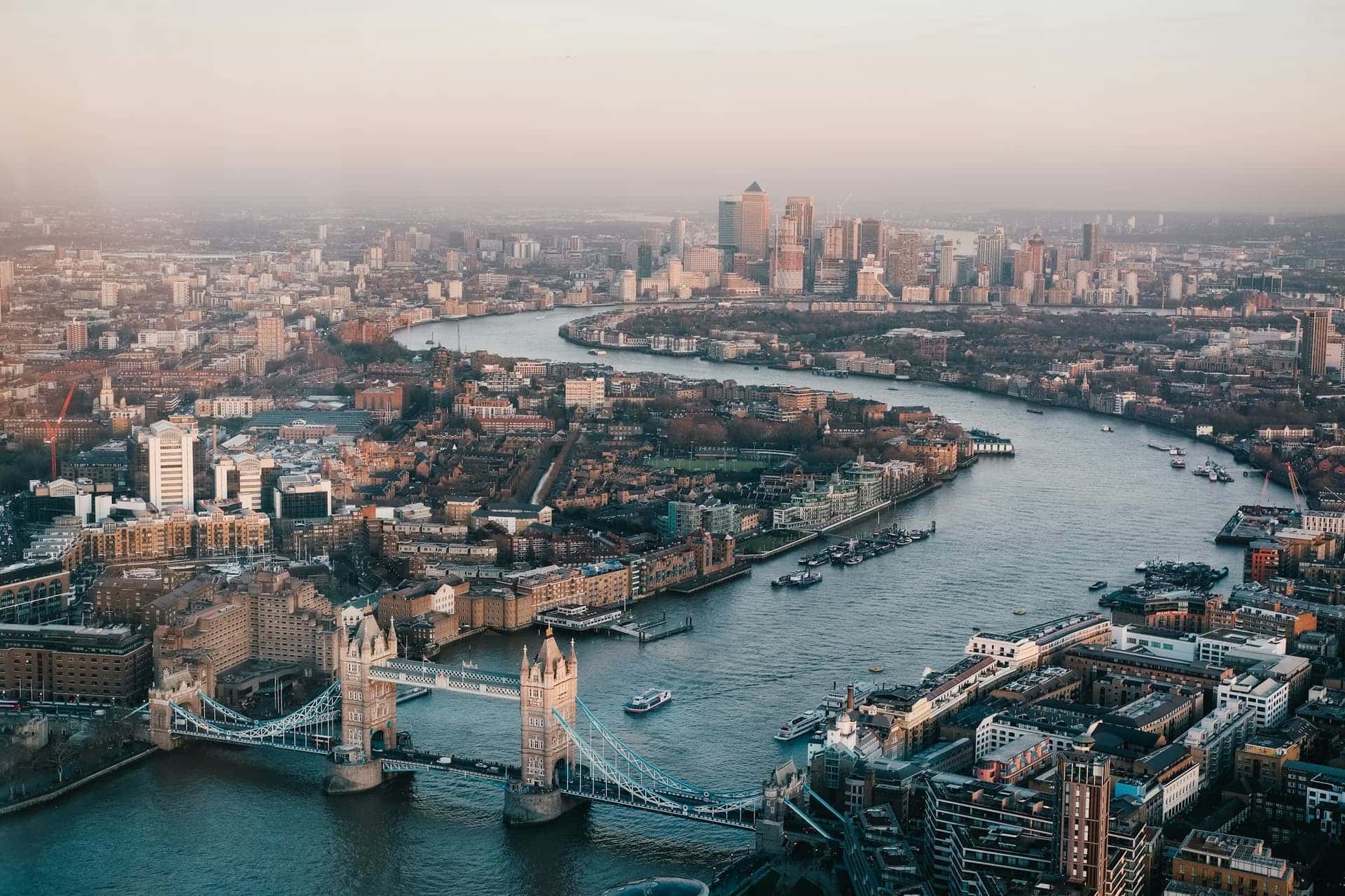 Study in UK for Indian Students - Big Ben and London skyline